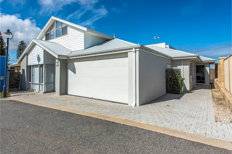25/19 Malibu Road, Safety Bay WA 6169