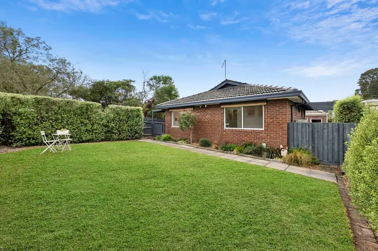 1/25 Station Street, Somerville VIC 3912