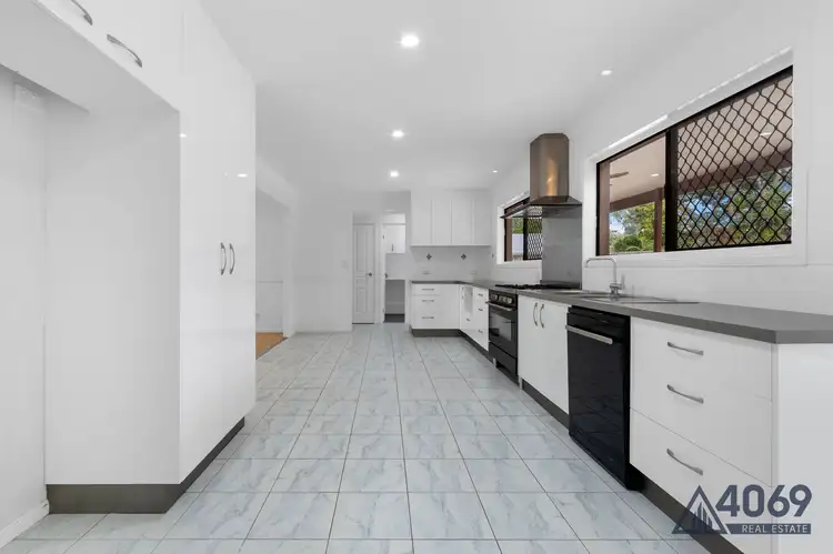 3219 Moggill Road, Bellbowrie QLD 4070