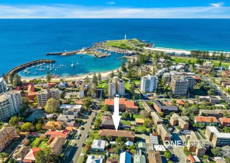 Main view of Homely unit listing, 3/9 Campbell Street, Wollongong NSW 2500
