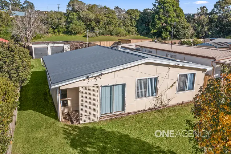 38 Comarong Street, Greenwell Point NSW 2540