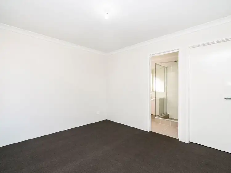 Fourth view of Homely unit listing, 1/33 Leontes Way, Coolbellup WA 6163