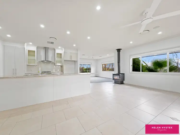 Fifth view of Homely house listing, 10 Whiporie Close, Tamworth NSW 2340