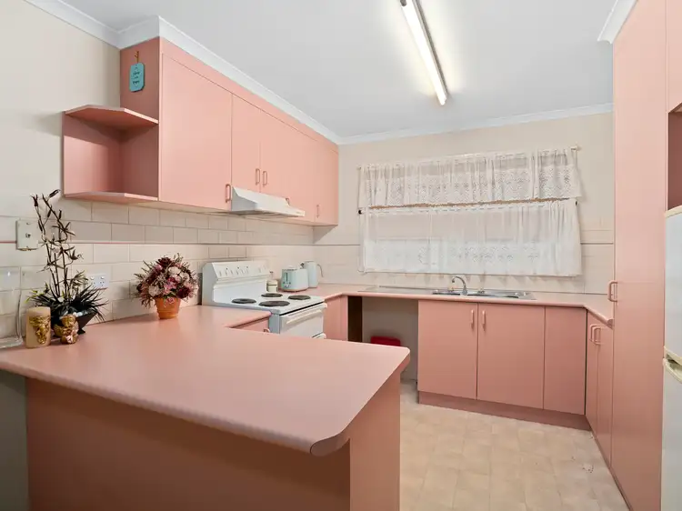Fifth view of Homely unit listing, 6/59-61 Kelly Street, Tocumwal NSW 2714