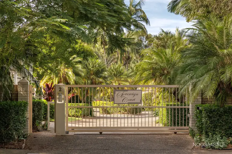 1/2 Swan Street, Noosaville QLD 4566
