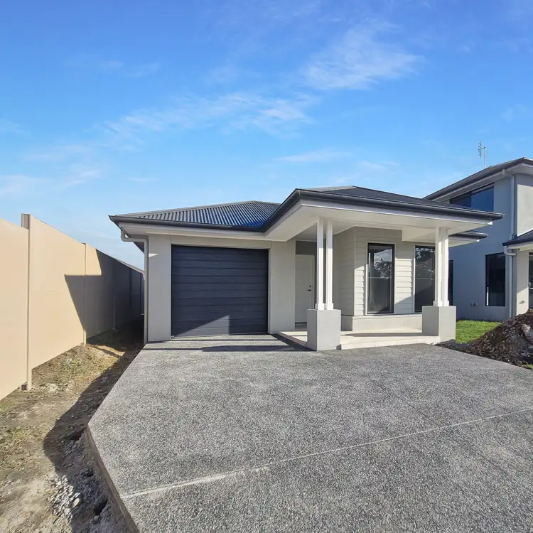 20 Talbot Parkway, North Rothbury NSW 2335
