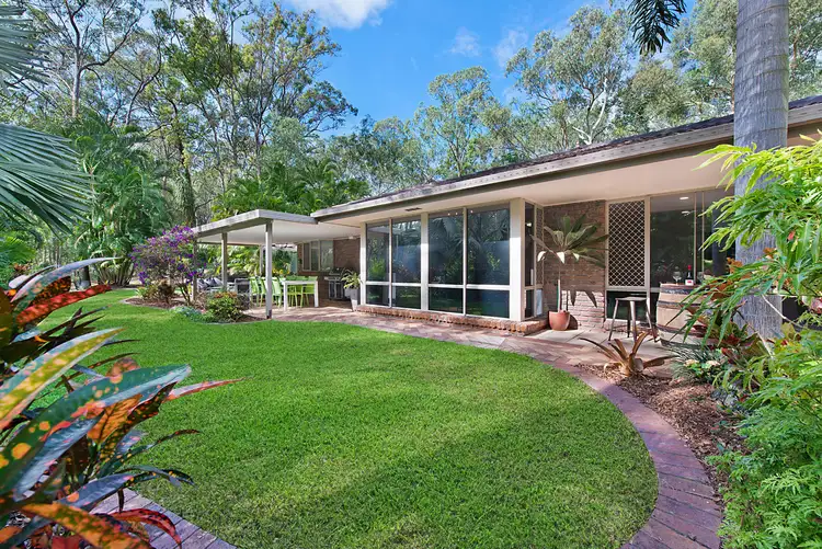 68 Cashmere Lane, Cashmere QLD 4500