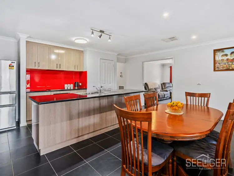 Fifth view of Homely house listing, 5 Robinson Way, Yarrawonga VIC 3730