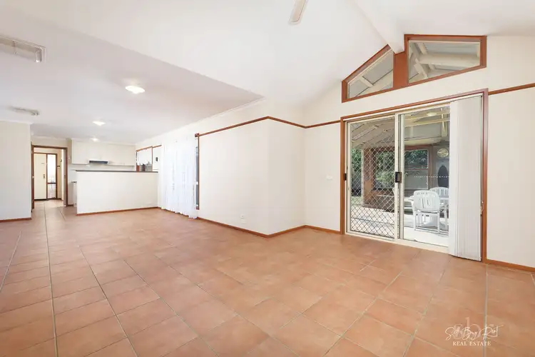 Fourth view of Homely house listing, 8 IAN COURT, Wodonga VIC 3690