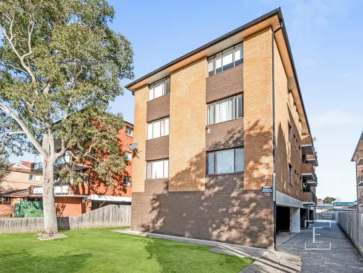 9/75 Harris Street, Fairfield NSW 2165