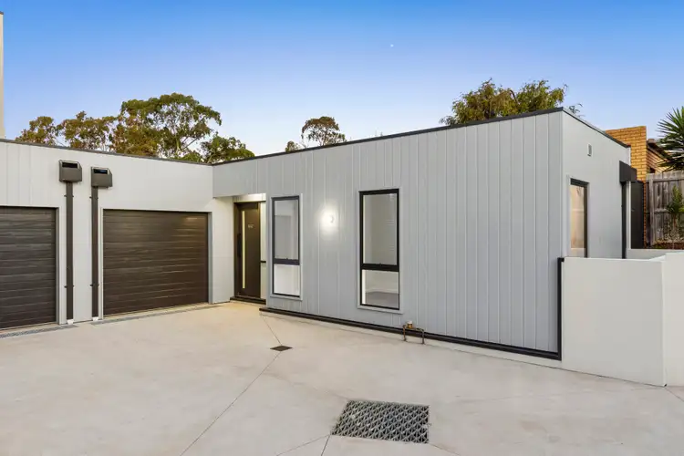 18/48-58 Station Lake Road, Lara VIC 3212