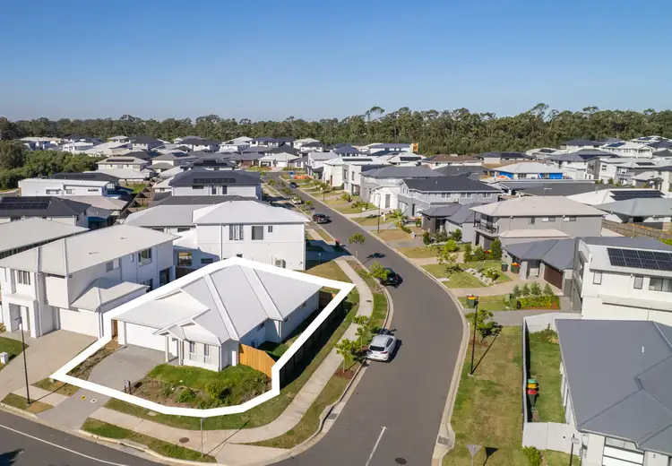 Room 1/81 Foreshore Street, Coomera QLD 4209