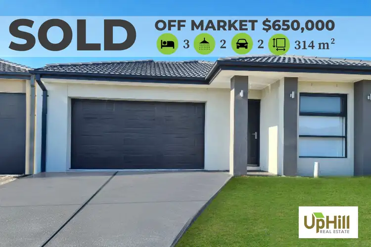 53 Pitfield Avenue, Cranbourne East VIC 3977