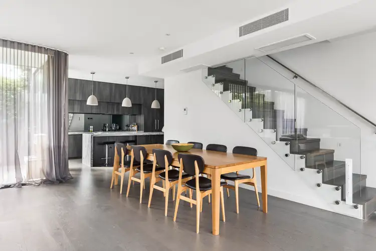 11 Pleasance Street, Fitzroy North VIC 3068