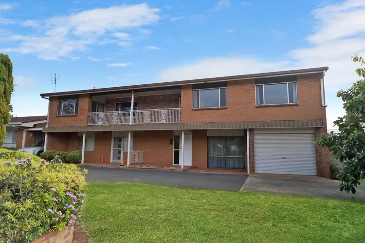 Unit 4/277 Bridge Street, North Toowoomba QLD 4350