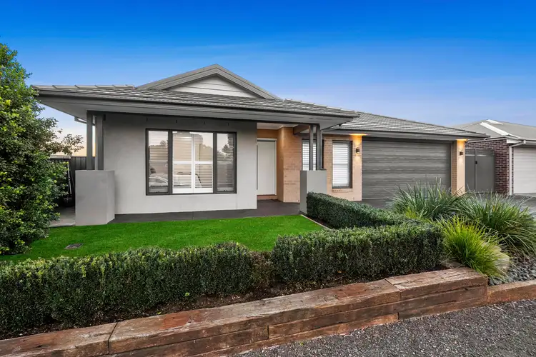 17 Manzeene Avenue, Lara VIC 3212