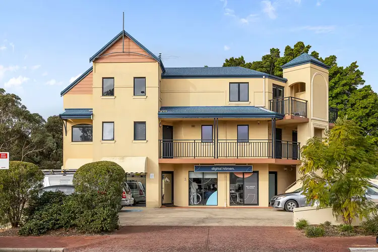 6/11 Hislop Road, Attadale WA 6156