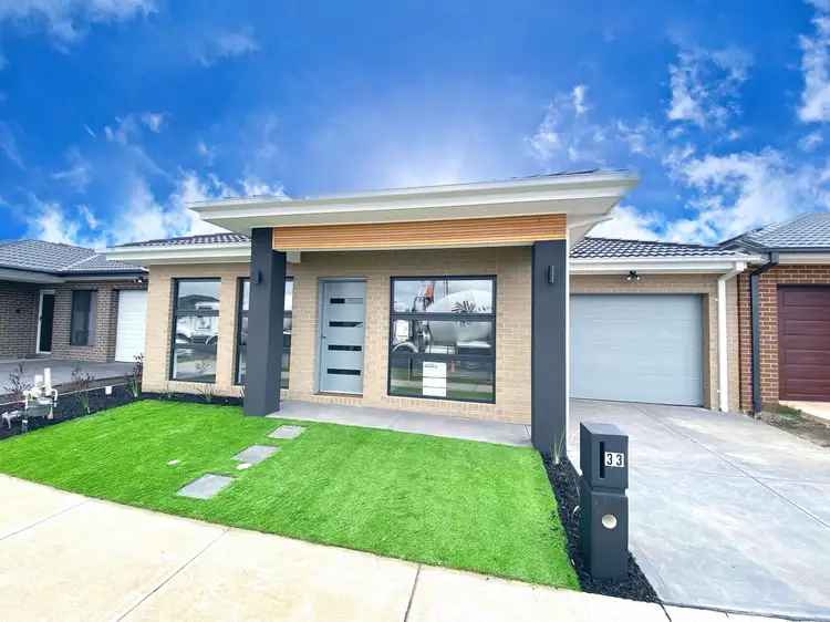 33 Kallang Road, Wyndham Vale VIC 3024