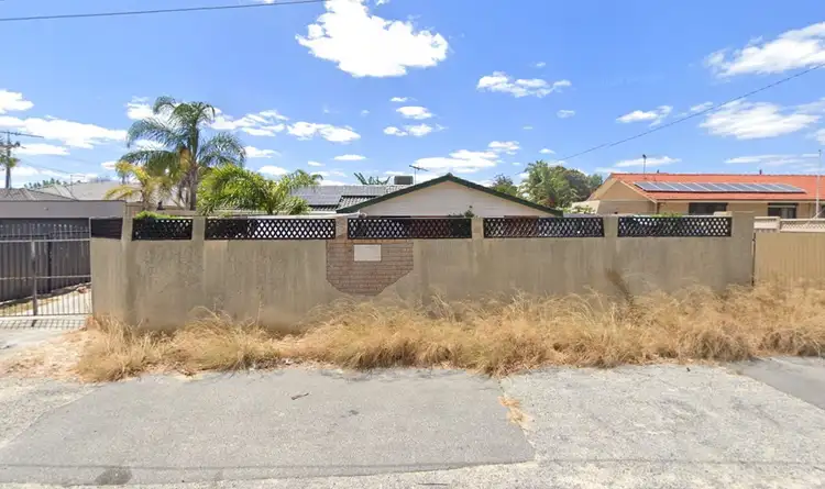 4 Shortland Way, Girrawheen WA 6064