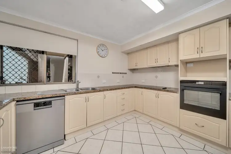 Sixth view of Homely unit listing, 2/249-255 Esplanade, Cairns North QLD 4870