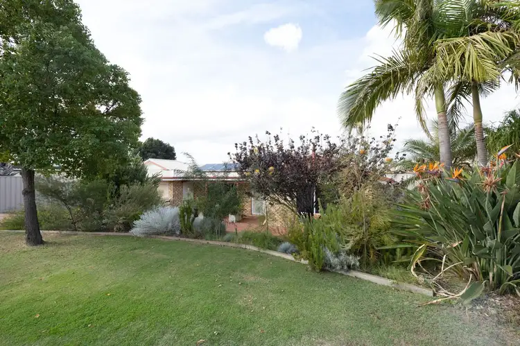 Second view of Homely house listing, 21 Veneta Circuit, Atwell WA 6164