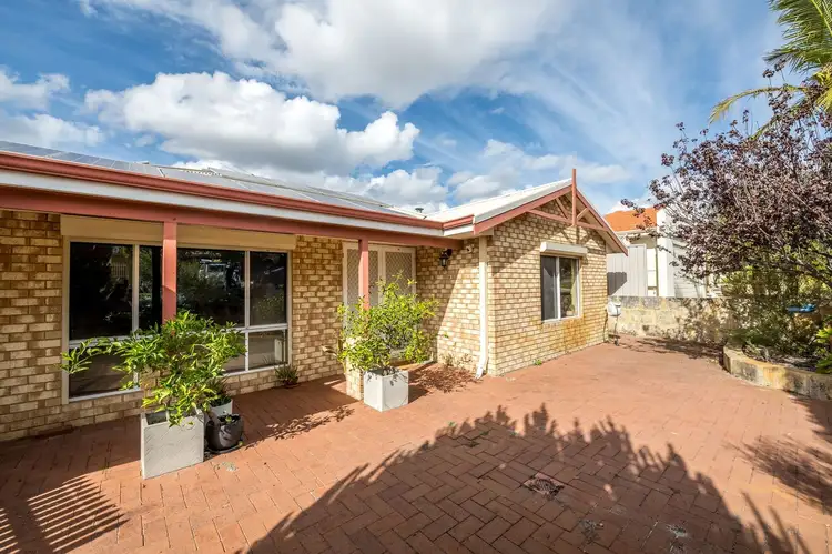Fourth view of Homely house listing, 21 Veneta Circuit, Atwell WA 6164