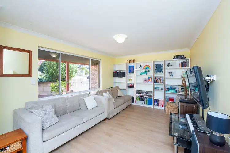 Sixth view of Homely house listing, 21 Veneta Circuit, Atwell WA 6164