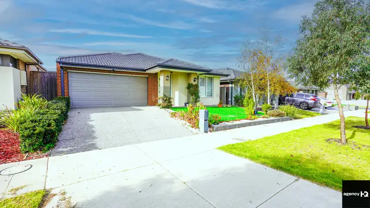 Second view of Homely house listing, 19 Botany Circuit, Tarneit VIC 3029