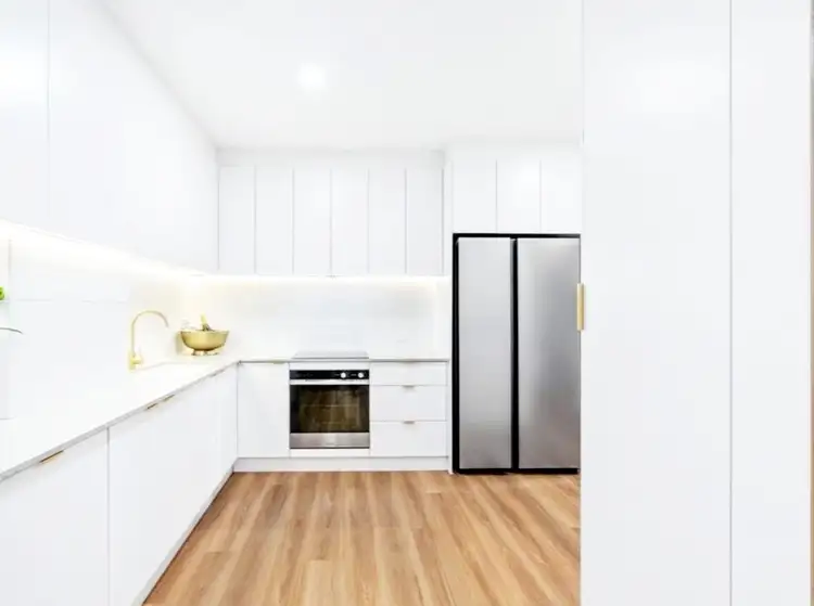 4/26 Palm Avenue, Surfers Paradise QLD 4217