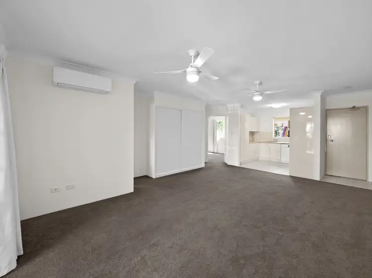 Third view of Homely unit listing, 2/21 Sundridge Street, Taringa QLD 4068