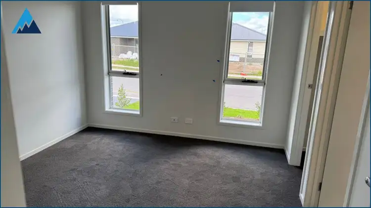 Fourth view of Homely semi-detached listing, 261 Settlers Boulevard, Chisholm NSW 2322