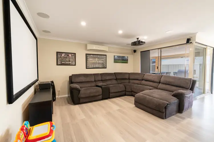 Sixth view of Homely house listing, 11 Usher Meander, Baldivis WA 6171