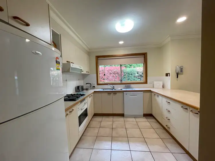 Fifth view of Homely townhouse listing, 4/11 Toorak Road, Bright VIC 3741