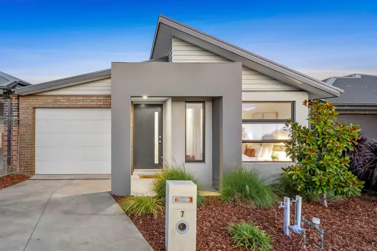 7 Aaron Street, Armstrong Creek VIC 3217