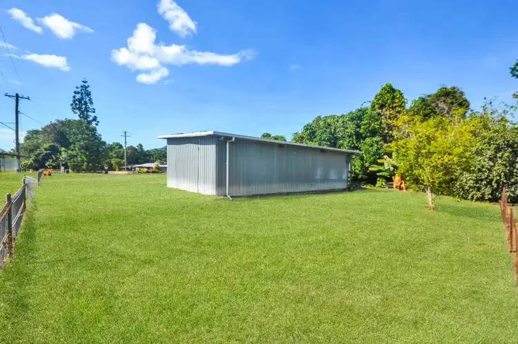 167 Murray Street, Tully QLD 4854