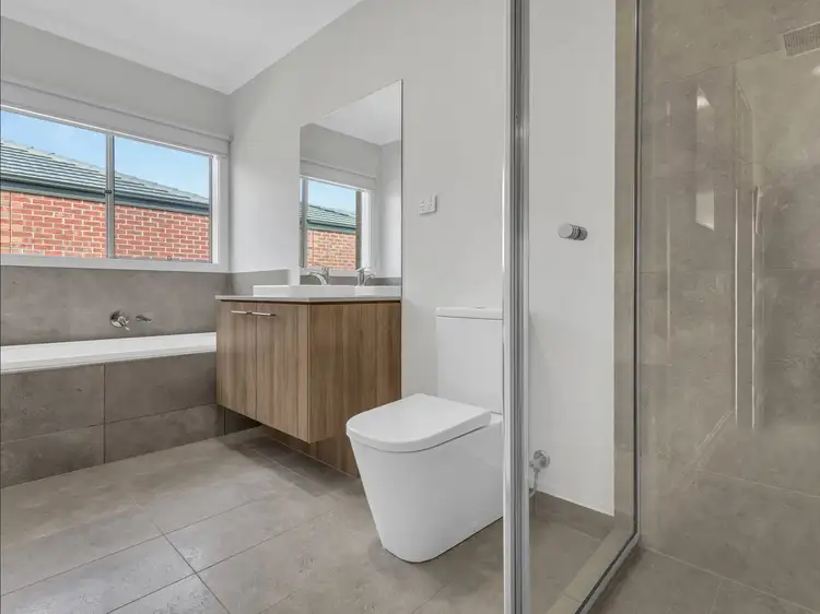 Fifth view of Homely house listing, 75 Abbeygate Drive, Werribee VIC 3030