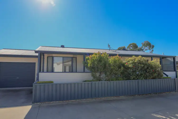 11 Murray Haven Drive, Tocumwal NSW 2714