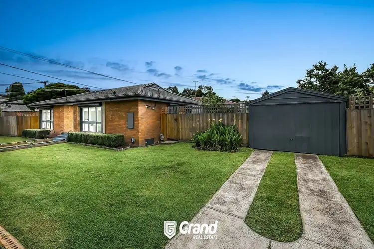 Second view of Homely house listing, 32 Laurel Avenue, Doveton VIC 3177