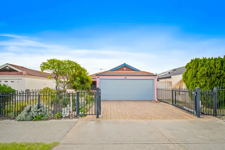 32A Leach Avenue, Riverton WA 6148