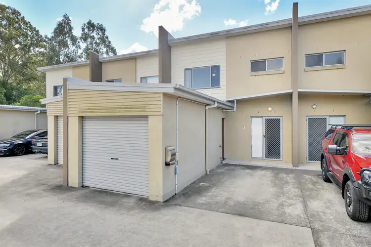 3/8 East Street, Kingston QLD 4114