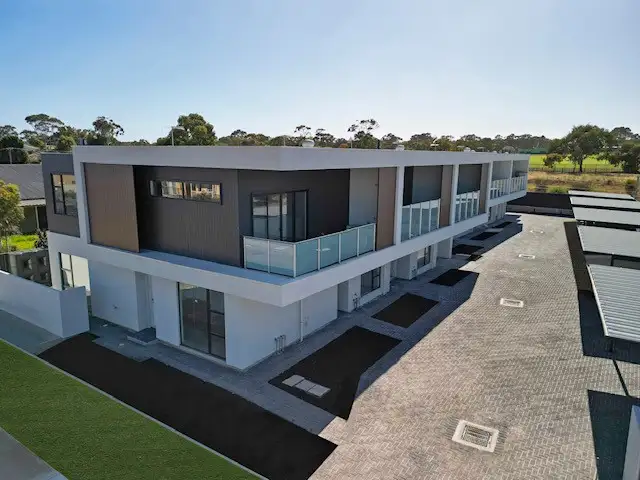 5/2 Mander Road, Christie Downs SA 5164