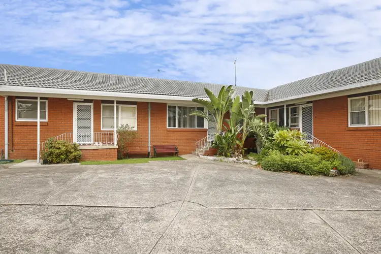 Second view of Homely unit listing, 2/49 The Boulevarde, Oak Flats NSW 2529