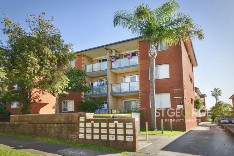 11/5 Phillip Street, Roselands NSW 2196