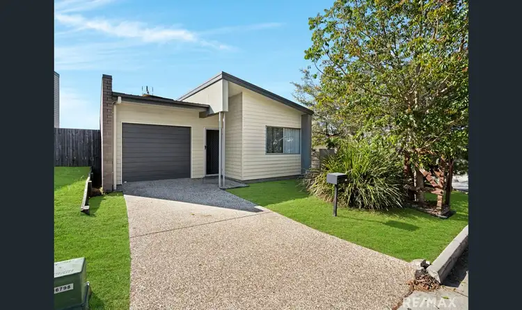 8 Gideon Gardens, Pimpama QLD 4209