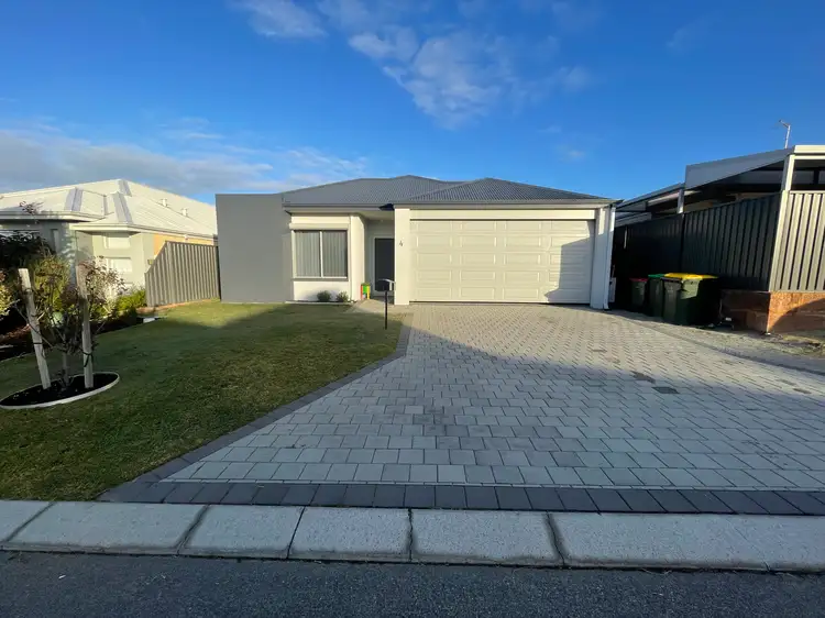 4 Endell Way, Caversham WA 6055