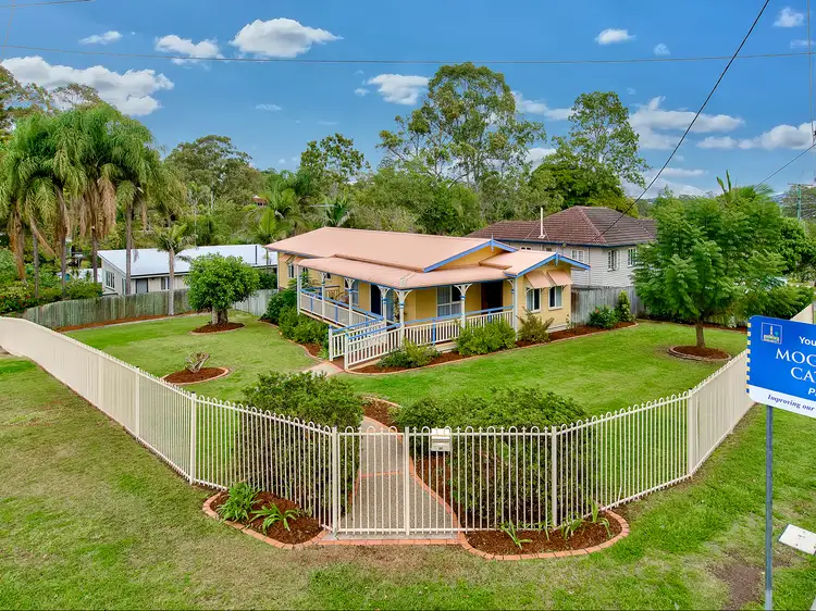 36 Brookfield Road, Kenmore QLD 4069