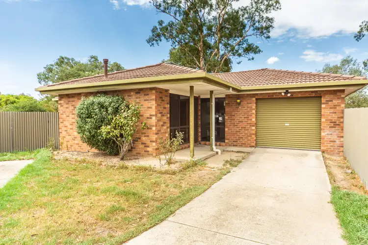 2/34 Julie Place, Lavington NSW 2641