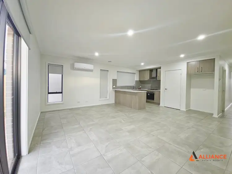 Second view of Homely house listing, 5 Leggatt Way, Donnybrook VIC 3064