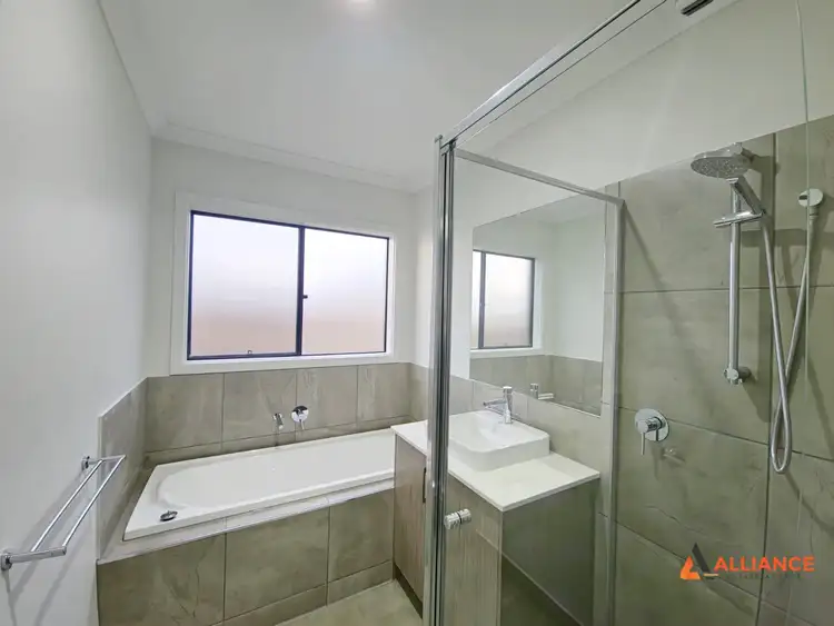 Fifth view of Homely house listing, 5 Leggatt Way, Donnybrook VIC 3064