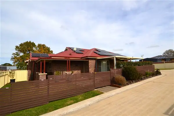 3/12 Hardinge Street, Guyra NSW 2365